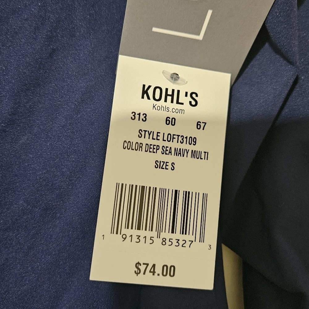 LOFT Half Zip Rash Guard - Picture 3 of 6
